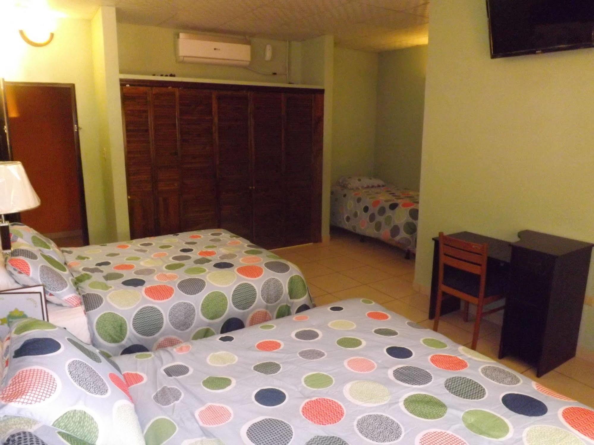 Real Guanacaste Aparthotel San Pedro Sula Bagian luar foto