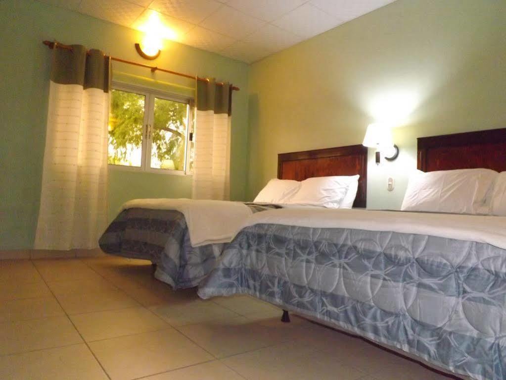 Real Guanacaste Aparthotel San Pedro Sula Bagian luar foto